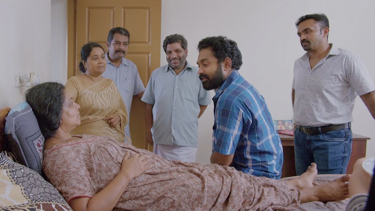 ഞാൻ സ്ലീവാ അമ്മച്ചിടെ മോളെ പെണ്ണ് കാണാൻ വന്നതാ.. Kettyolaanu Ente Malakha Movie Scene | Asif Ali |