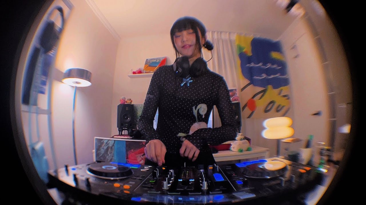 '𝐡𝐢𝐝𝐝𝐞𝐧 𝐤𝐢𝐭.. 𝐥𝐮𝐜𝐢𝐝 𝐛𝐫𝐞𝐚𝐤𝐬 ･˚₊* ˚ DJ set' by yunji (jungle/breaks/liquid dnb)