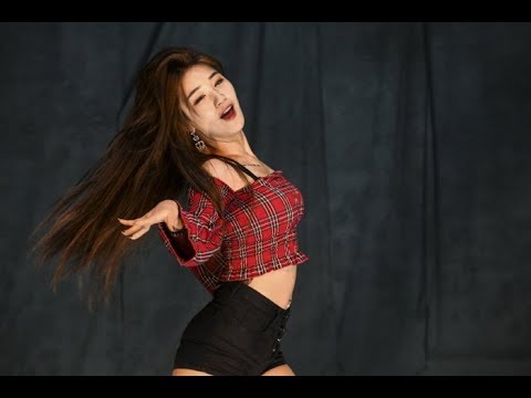 비글여친 수연 댄스포즈2 'Beagle Girl Friend ‘Soo Yeon’ dancing cut 2'
