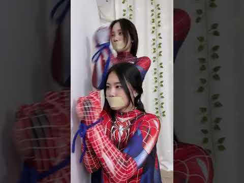스파이더우먼 벽치기 2인 ver