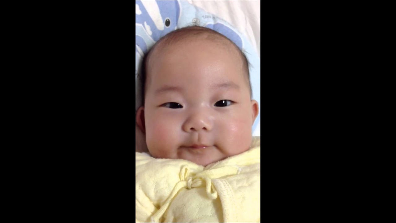 肥嘟嘟的臉頰讓人看了好喜歡