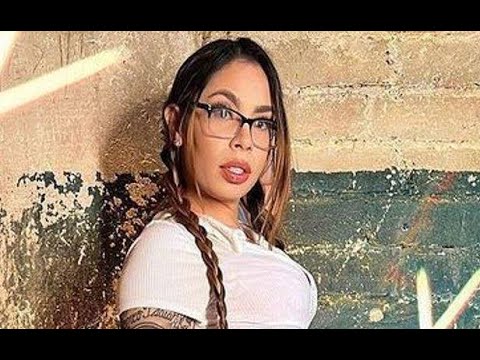 🍒 BLAHGIGI  A** Clapping 🍑 / 😲 Twerking On Ig Live 🍒 2025 | #BLAHGIG  #PAWG