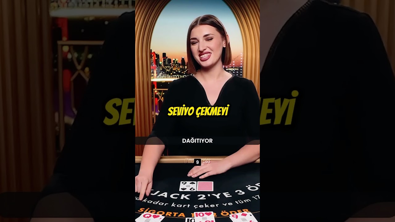 😂 DÜNYANIN EN KOMİK KURPİYERİ 😂 | #blackjack #momoreis #shorts