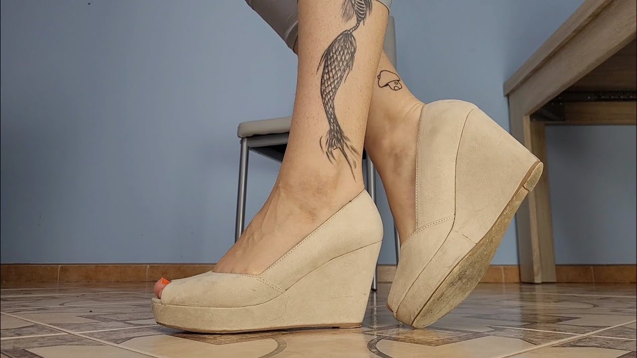 👡 shoes collection series 👡 tiny collection of... WEDGES (& your favorite WOODEN MULES/cloggs here!)