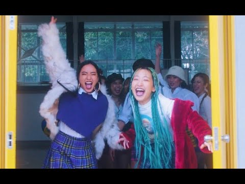 大門弥生 (YAYOI DAIMON) - NO BRA! feat AKKO GORILLA (Official Music Video)