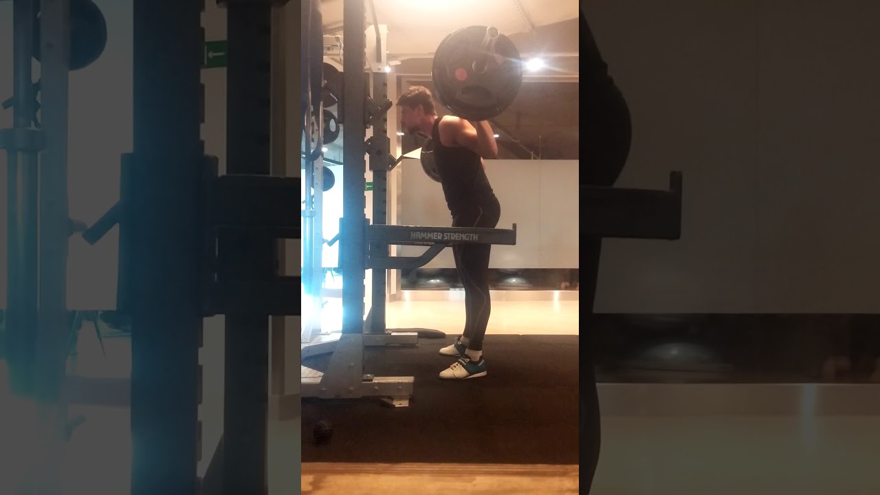 01.08.2019 3ct Pause Squat 130@9
