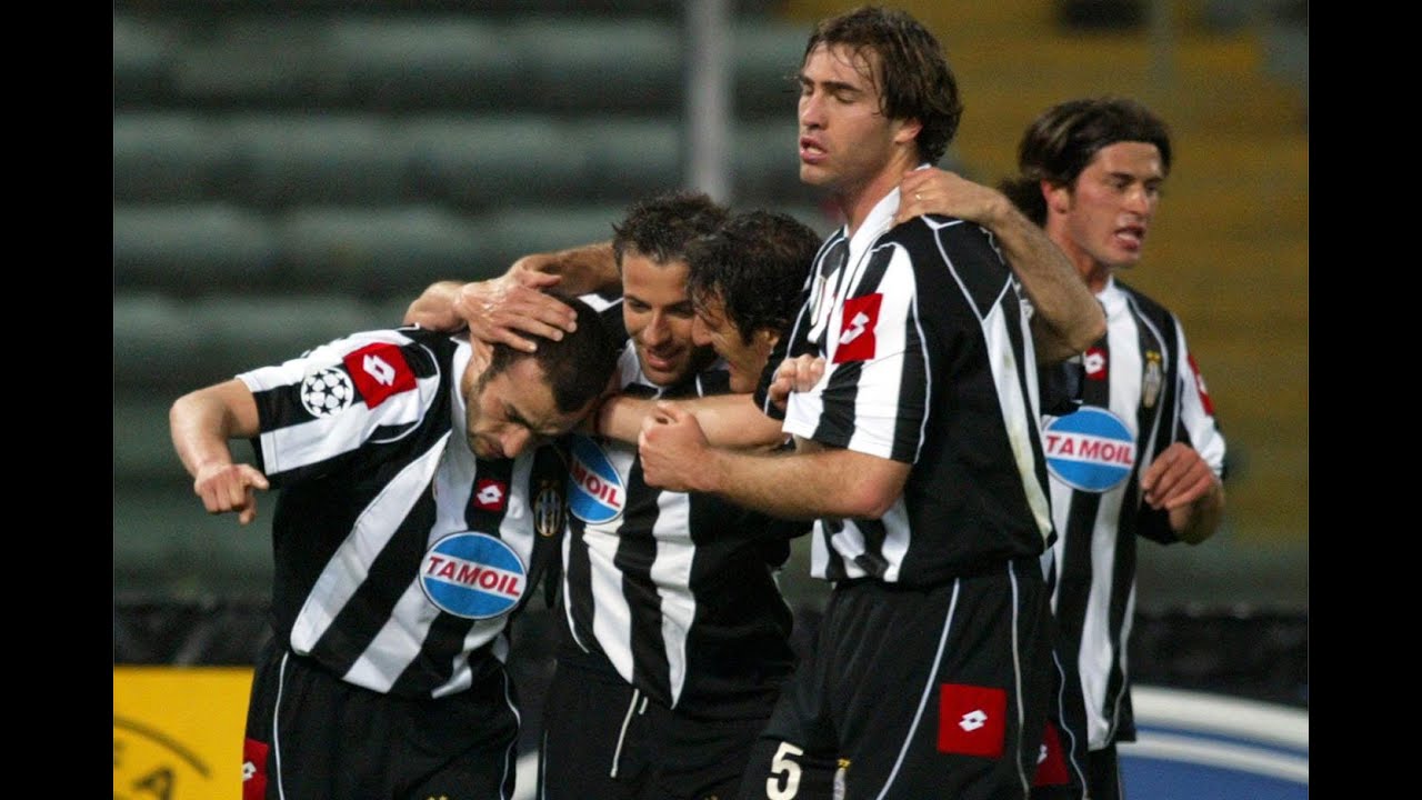 09/04/2003 - Champions League, quarter-final first leg - Juventus-Barcelona 1-1