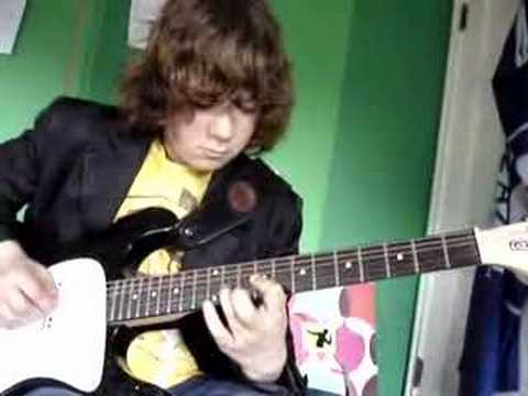 12 year old plays eddie van halens eruption