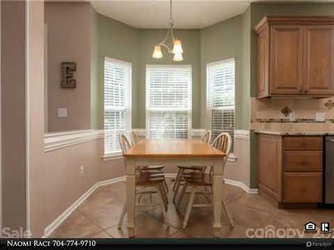 132 Fox Den Circle