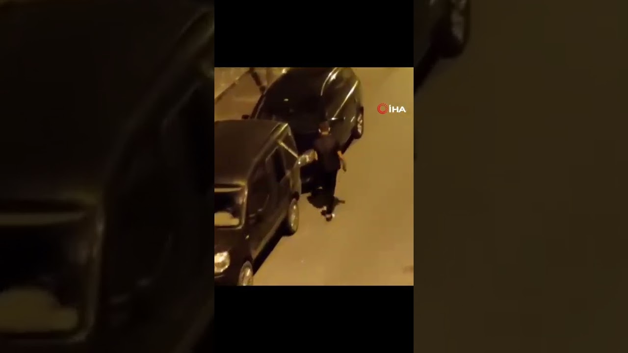 16 Yaşındaki Çocuk Elinde Silahla Sokaklarda Dolaştı!