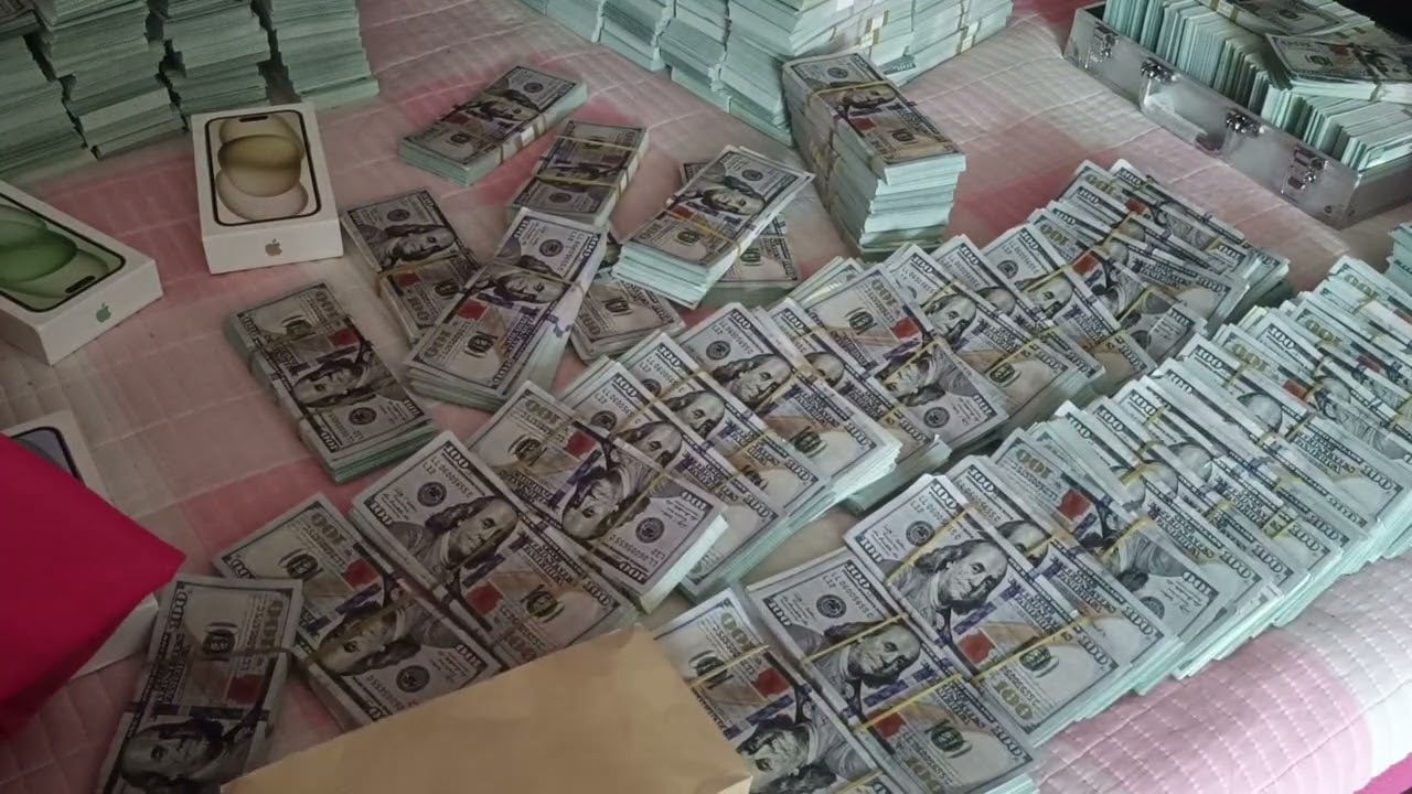 $17 9 Million Dollars that brings good luck #cash #dollar #us #money #millionaire #million