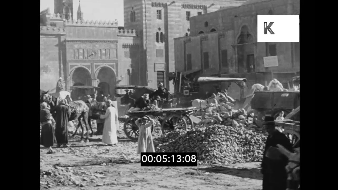 1930s Egypt, Cairo University Building, Street Scene, 35mm