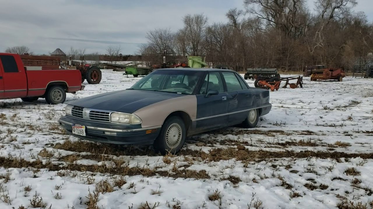 1995 Oldsmobile Regency Elite 4 Door Sedan Car