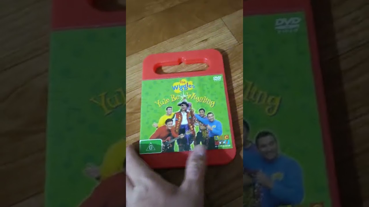 2 Different Versions Of The Wiggles Yule Be Wiggling