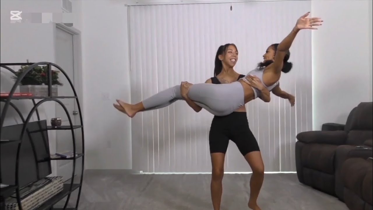 2 Short Skinny Girls Lift and Carry Barefoot Competition!
