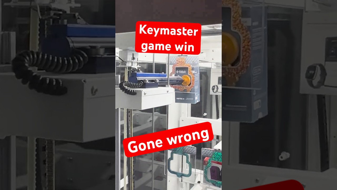 $200 Fitbit Versa 4 Key Master Arcade Game Win!! #shorts #keymaster #arcadegame #prize #prizegame