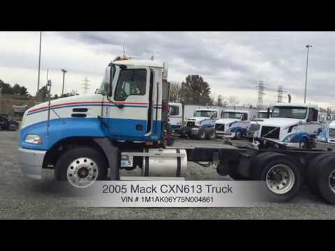 2005 Mack CXN613 Truck