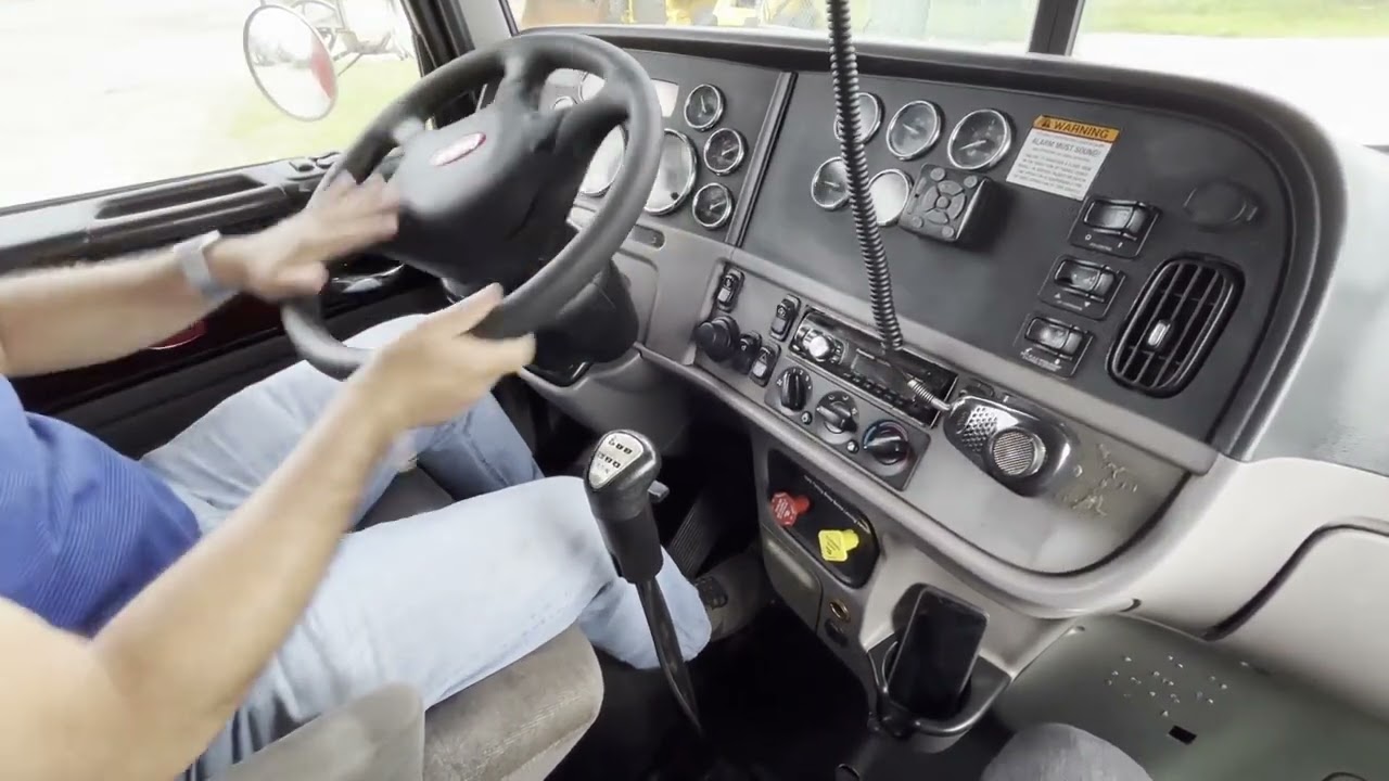 2014 PETERBILT 365 For Sale