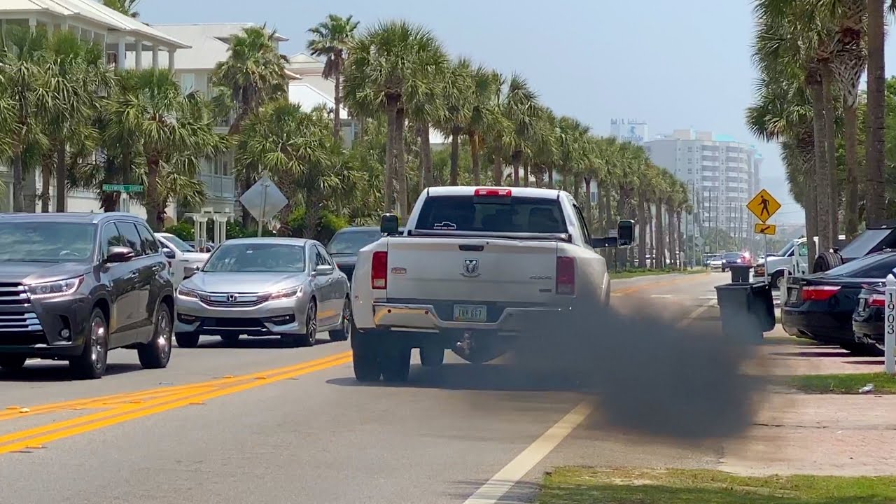 2014 RAM 3500 Diesel Rolling Coal