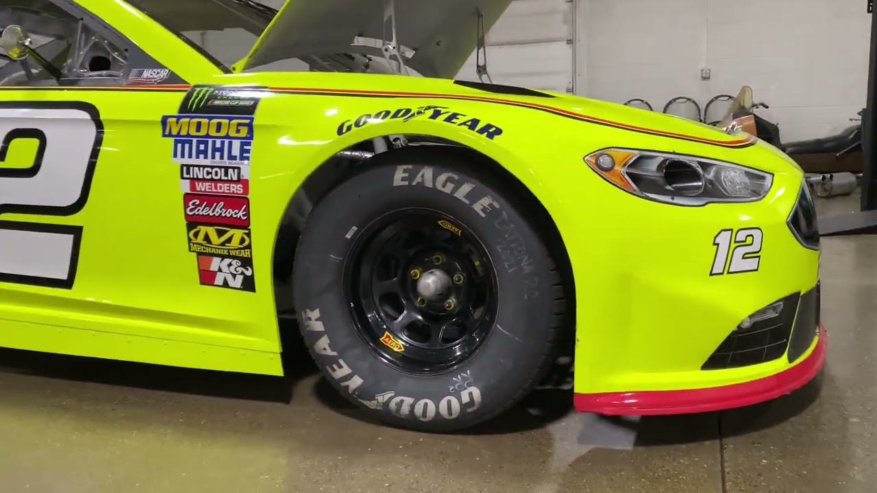 2017 Ford Fusion NASCAR