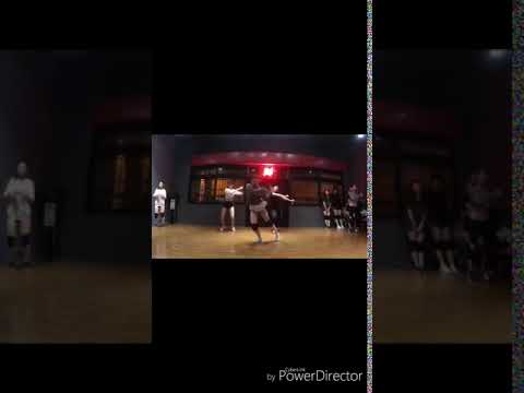 2018 03 18twerk to my bed chor by 毛豆