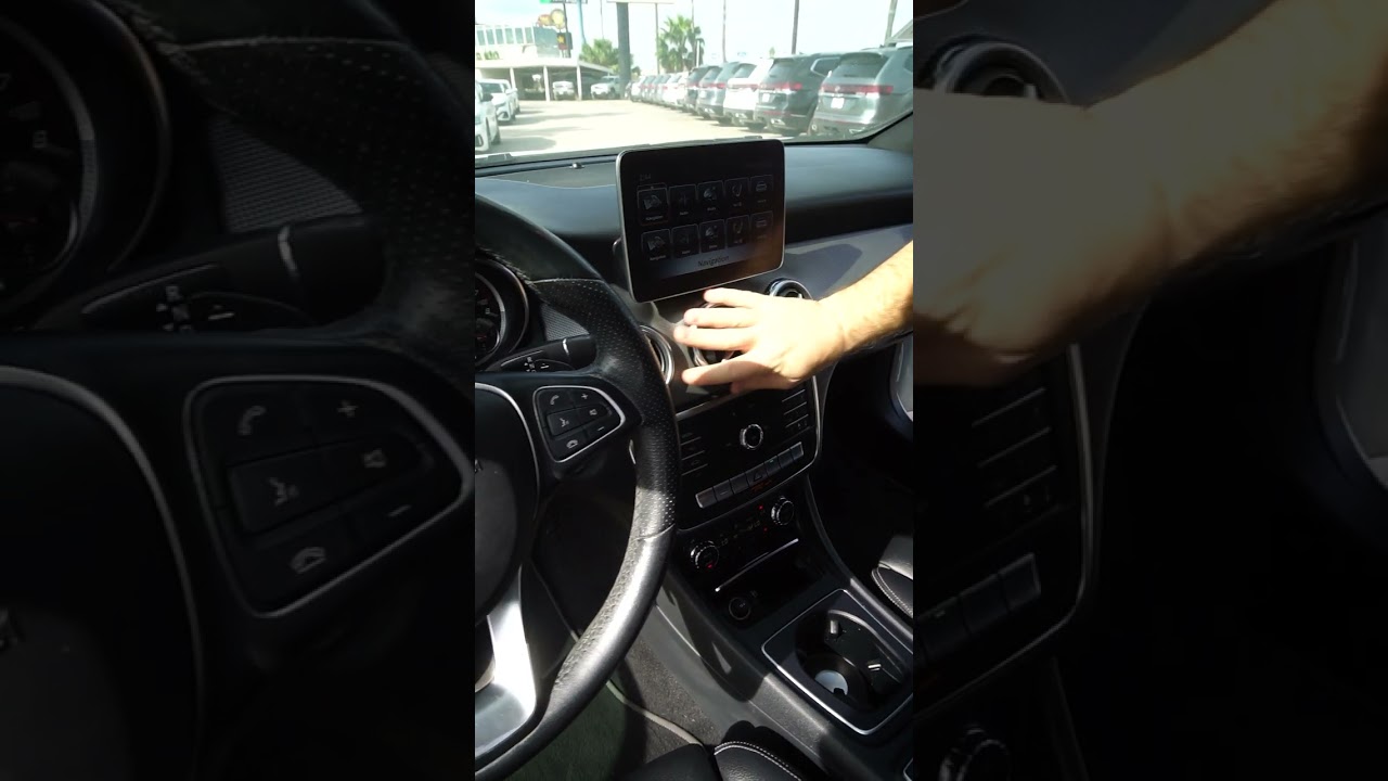 2019 Mercedes GLA Walkaround | Payne Brownsville Volkswagen Mitsubishi | Brownsville, Texas