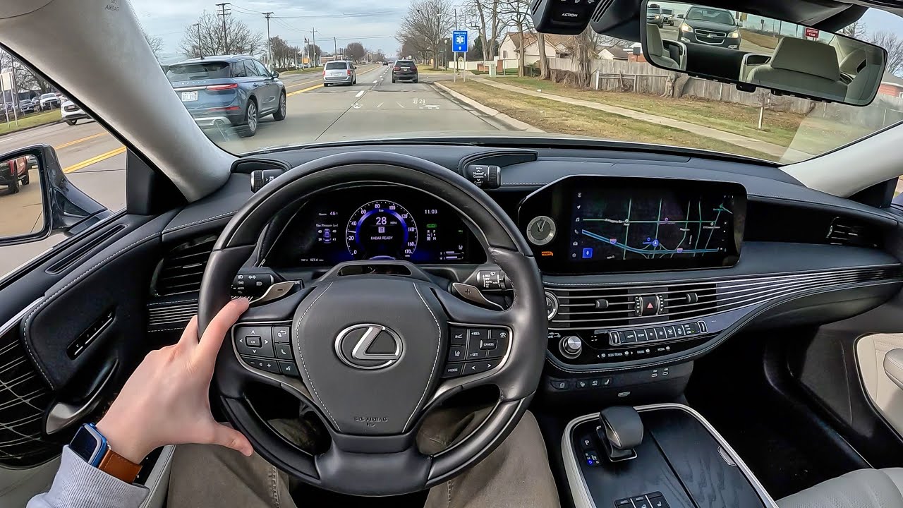2024 Lexus LS 500h - Daily Driving The Old School Luxury Sedan