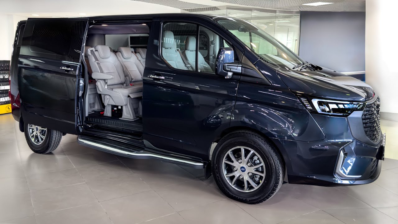 2025 Ford Transit Custom LWB - Exterior and Interior Details