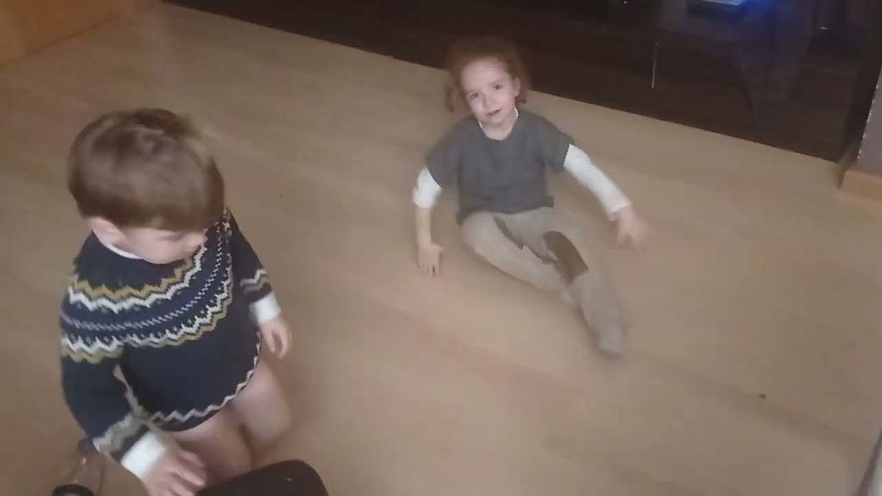 22 diciembre 2022. bailando en casa