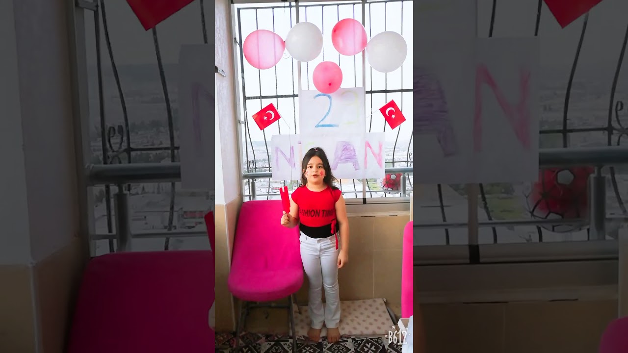23 nisan kutlaması istiklal marşı okuyan tatlı kızımız
