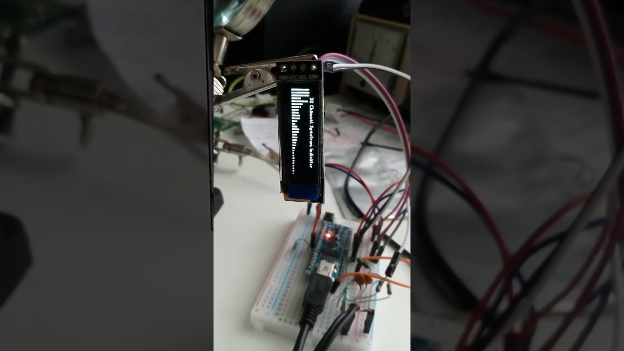 32 band oled spectrum indicator analyzer peak memory