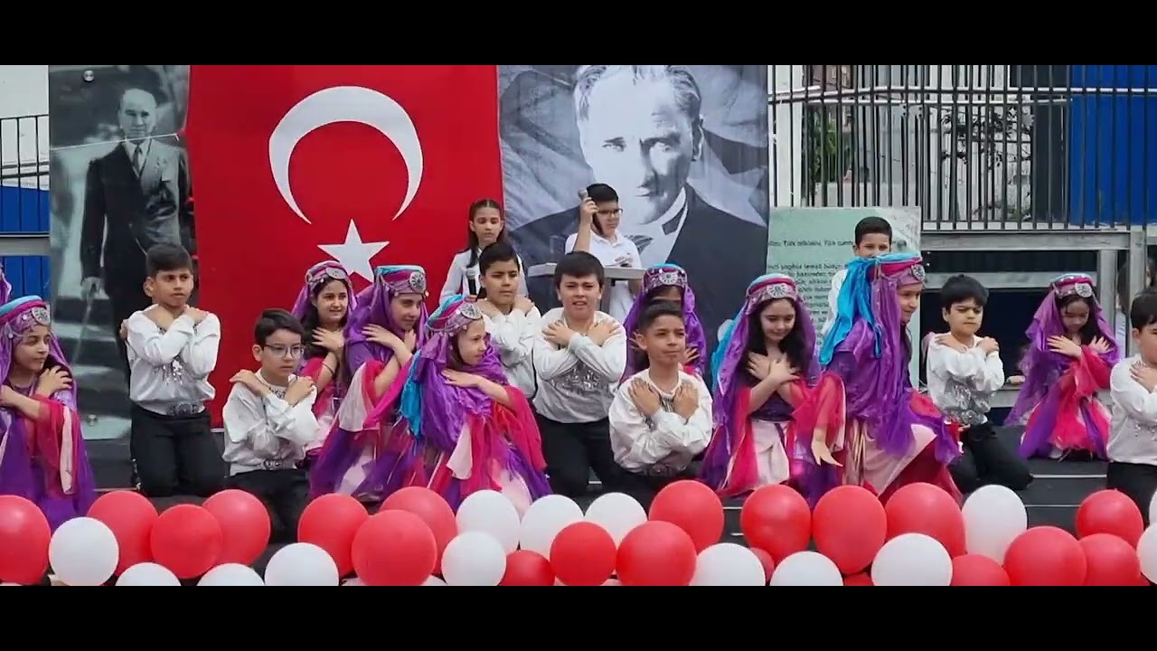 3/B Sınıfı 19 Mayıs 2024 Halk Oyunları Gösterisi