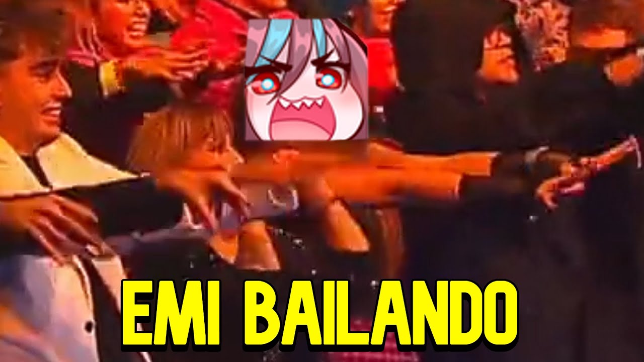 5 segundos de EMIKUKIS bailando LA HAKA XD