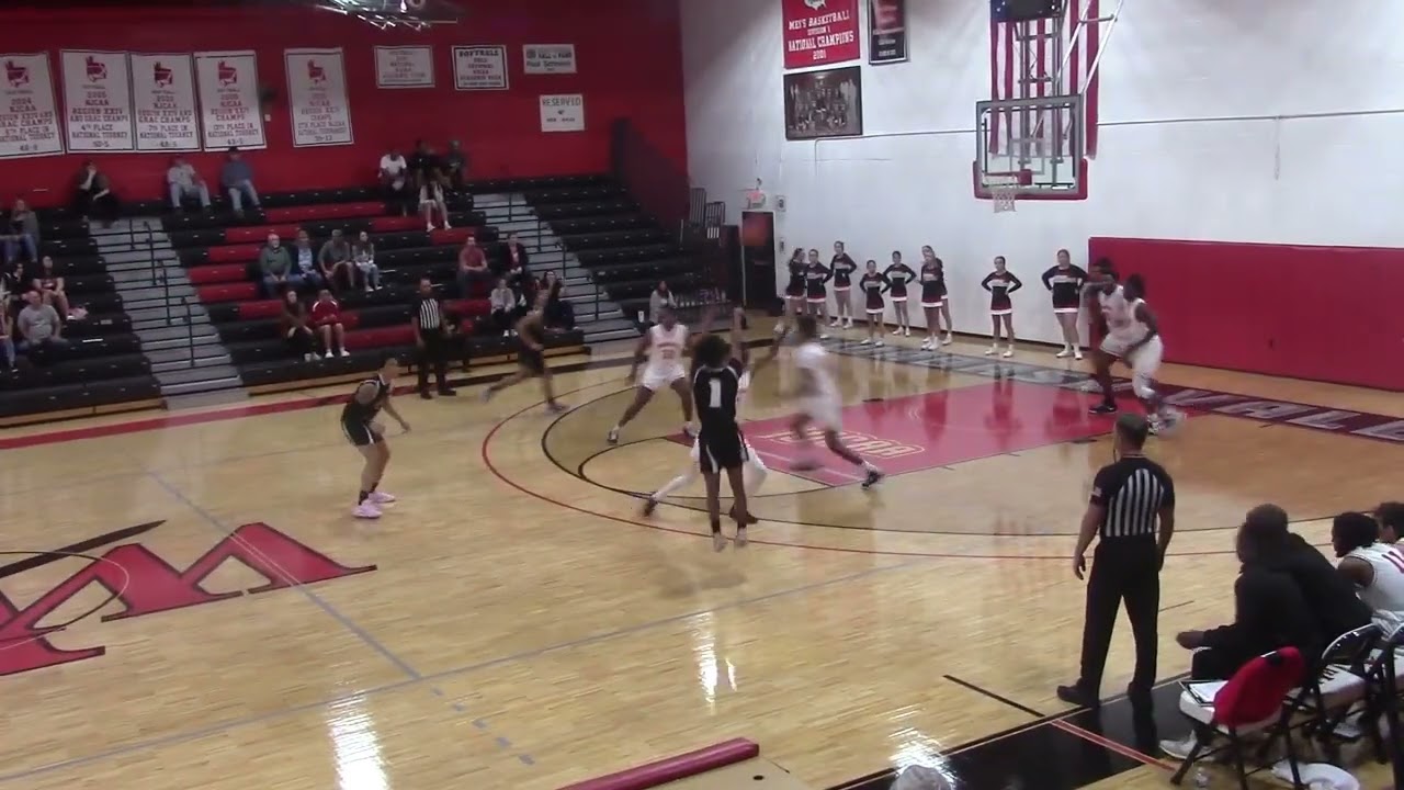 5'10 BJ WILLIAMS / ELITE LEVEL DEFENDER / HIGH B-BALL IQ / MAJOR TALENT
