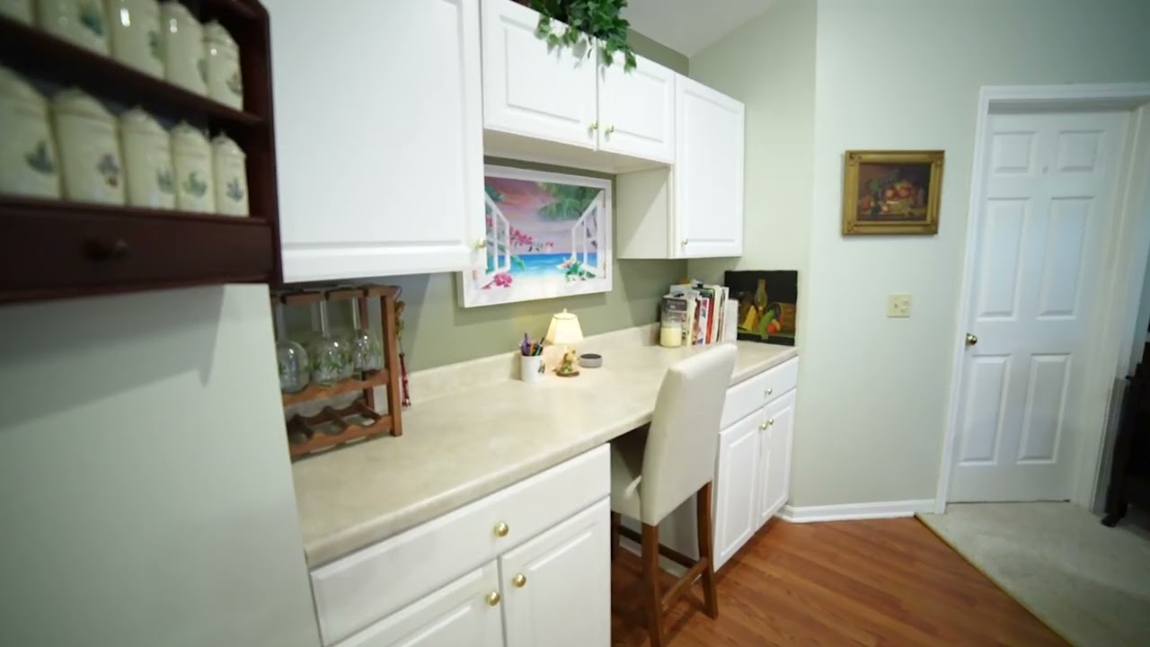 5500 Carolinas Way Burlington, KY 41005- Greg Ryan and Aileen Taylor NKY Sold