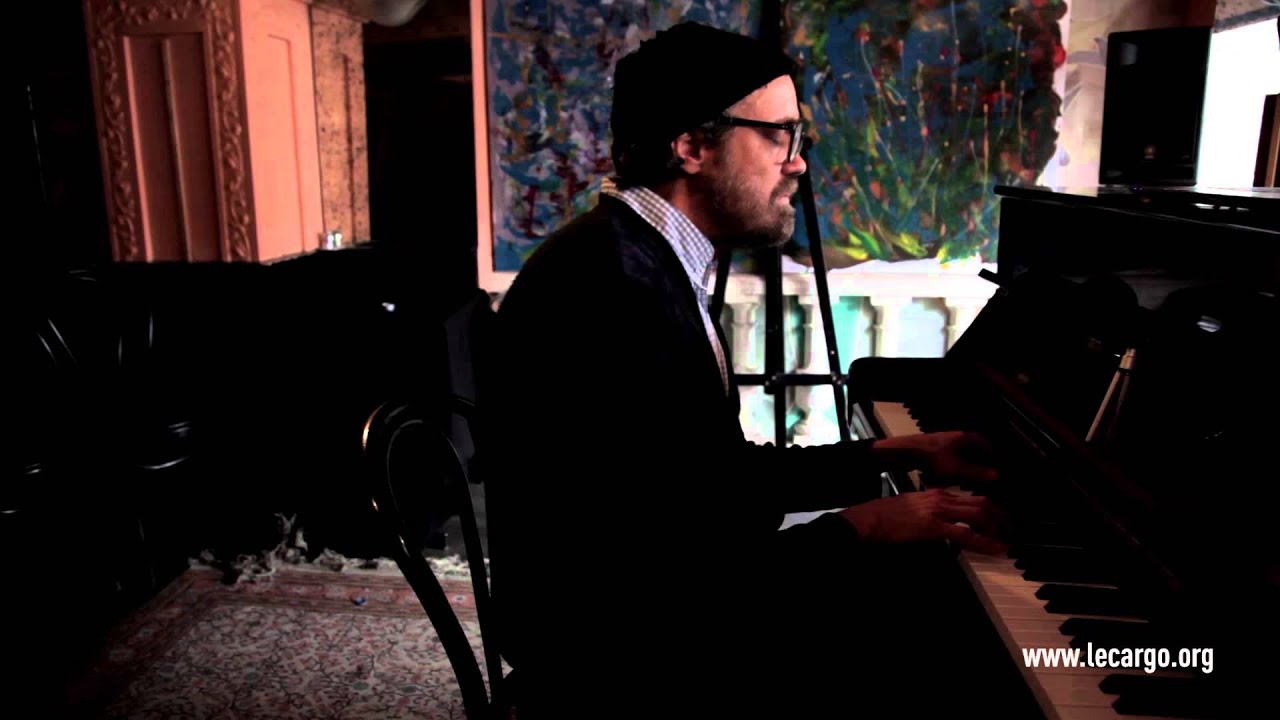 #584 Cheval Blanc - New dawn fades (Acoustic Session)