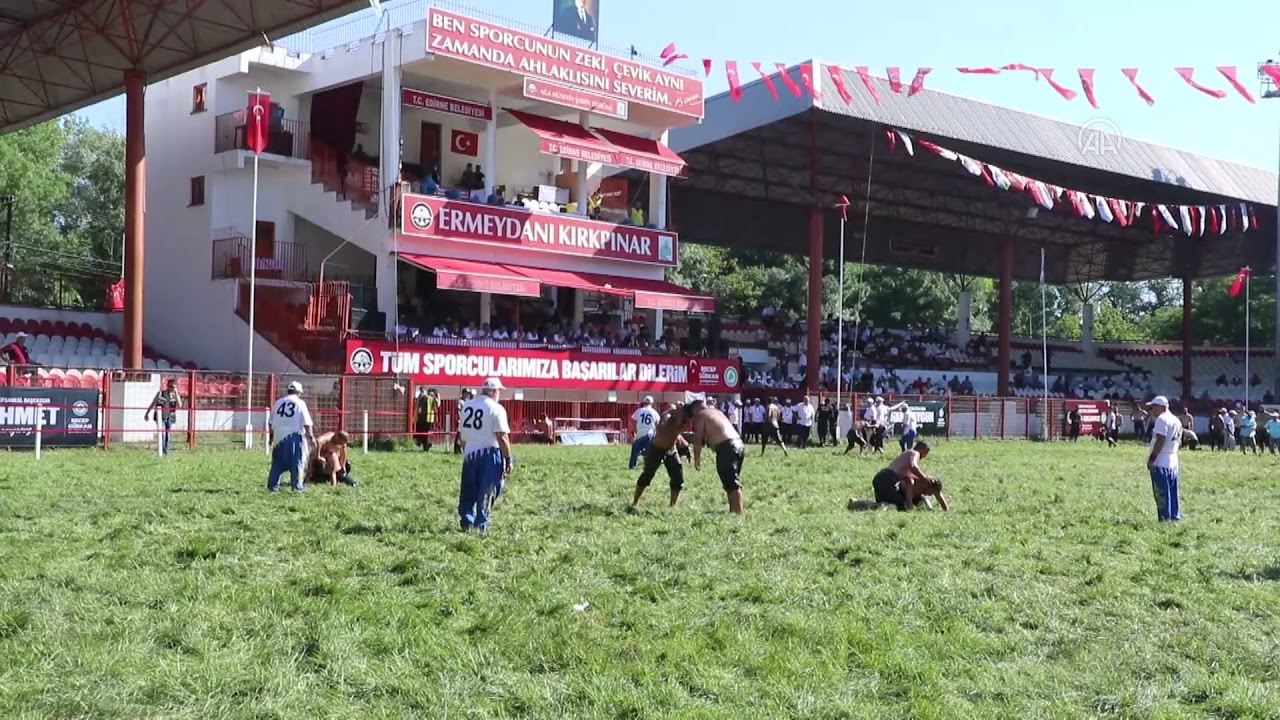 660. Tarihi Kırkpınar Yağlı Güreşleri'nde 2. gün müsabakaları başladı