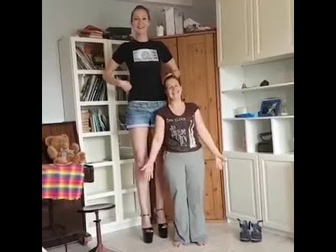 6'9