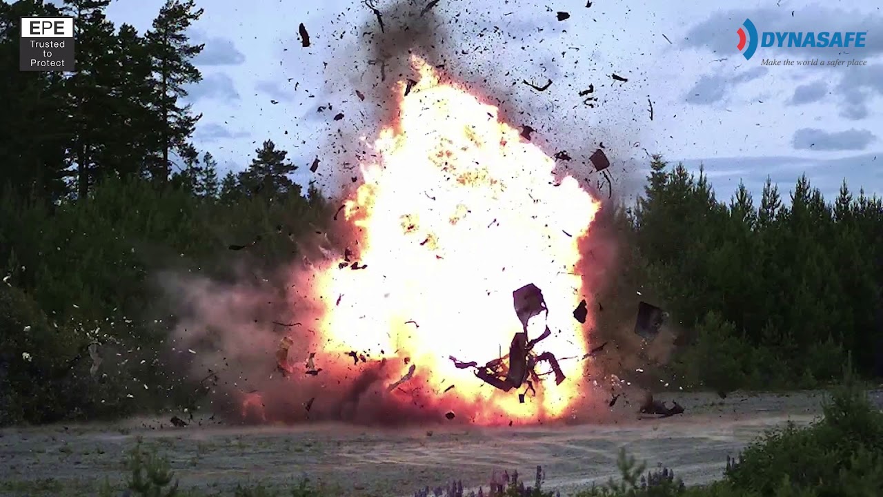6kg PETN charge (Equivalent to 8kg TNT) Dynasafe bomb chamber Demo