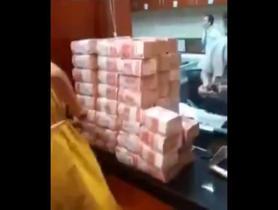 8 million yuan of cash from bank