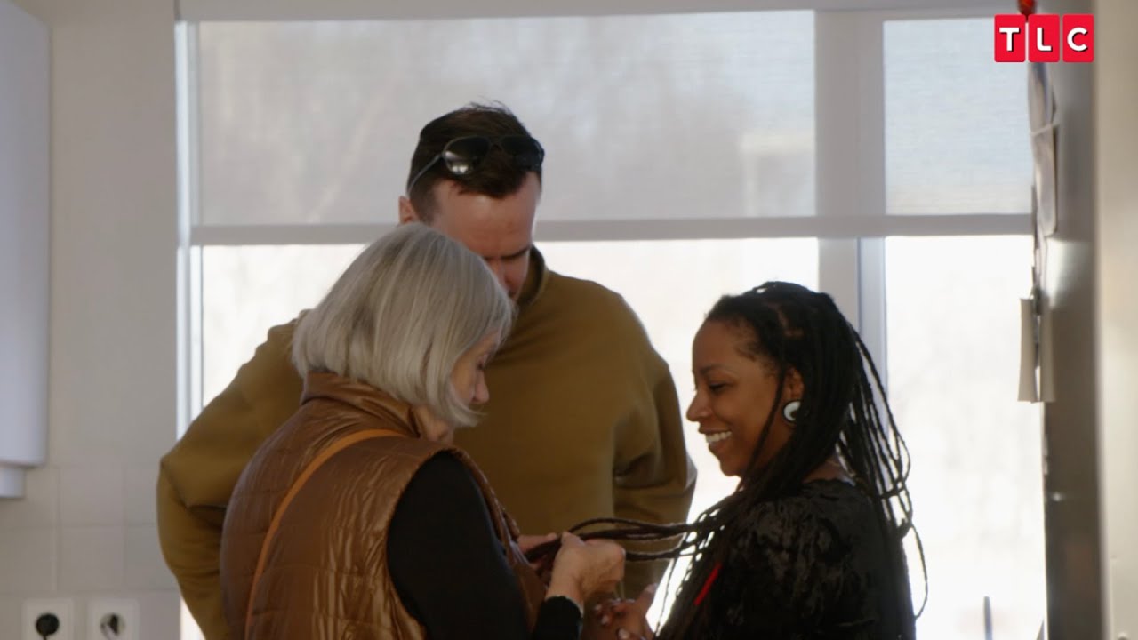 90 Day Fiancé: Corona Meets Ingi's Parents & Is SHOCKED by His Mom! (Exclusive Clip)