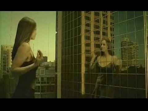 90 Foot Babe - Giantess Commercial (complete version)