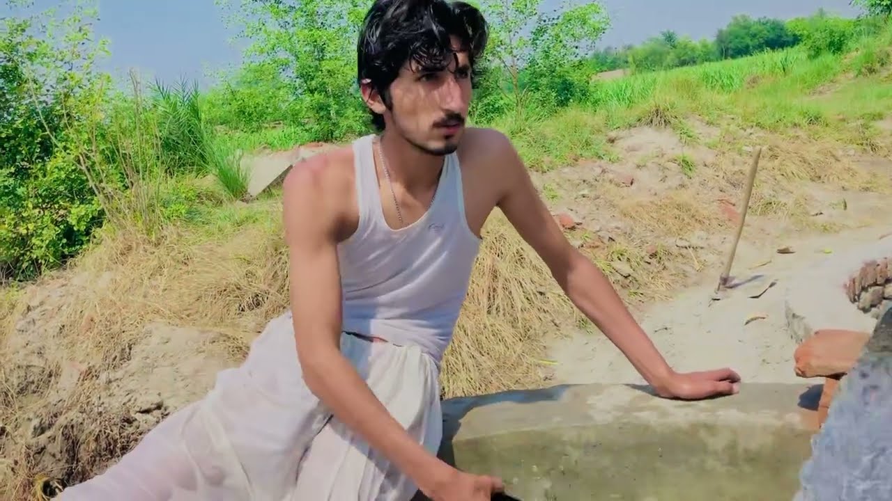 +923411351465  . young boy tube well Swimming in village