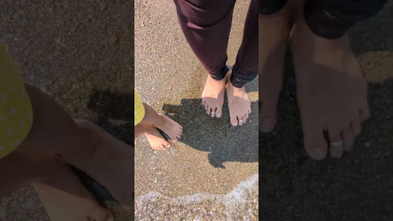 A Mother-Daughter Bonding Moment: Feeling the Waves on Our Feet #emotional #motherdaughter #shorts