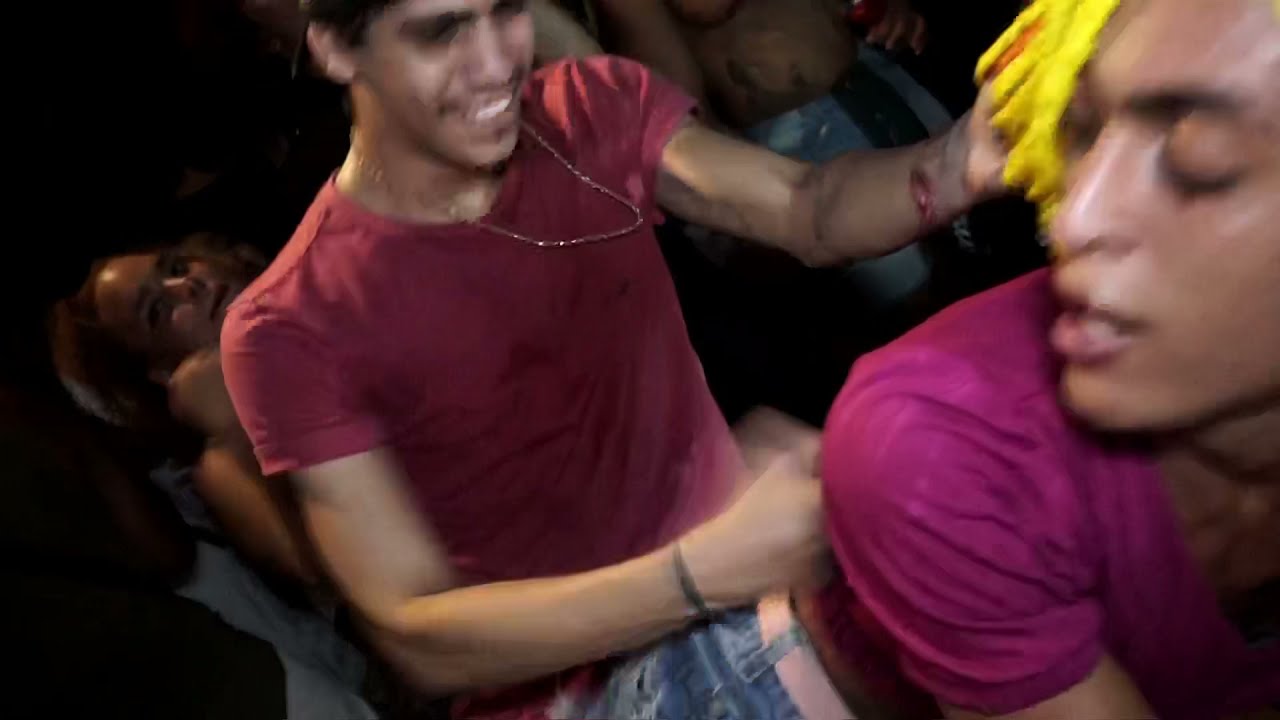 A Travestis - Murro / Sento pro moço do gás / Tieta (Ao Vivo em Aracaju 20/11/2021)
