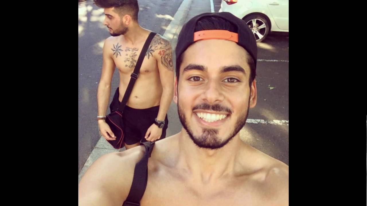 ABBASMOMO |  ABBAS MOURAD HAYAT