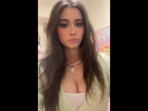 Acid Barbie @whyamionthisplanet is LIVE 04-23-23 Lifestyle Vlog #bigo #periscope