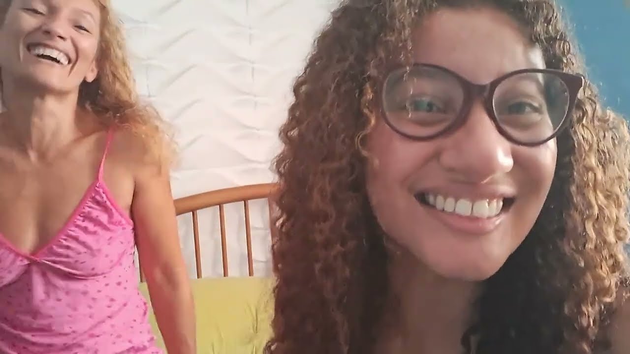ACORDANDO A MÃE DE UM JEITO ESPECIAL