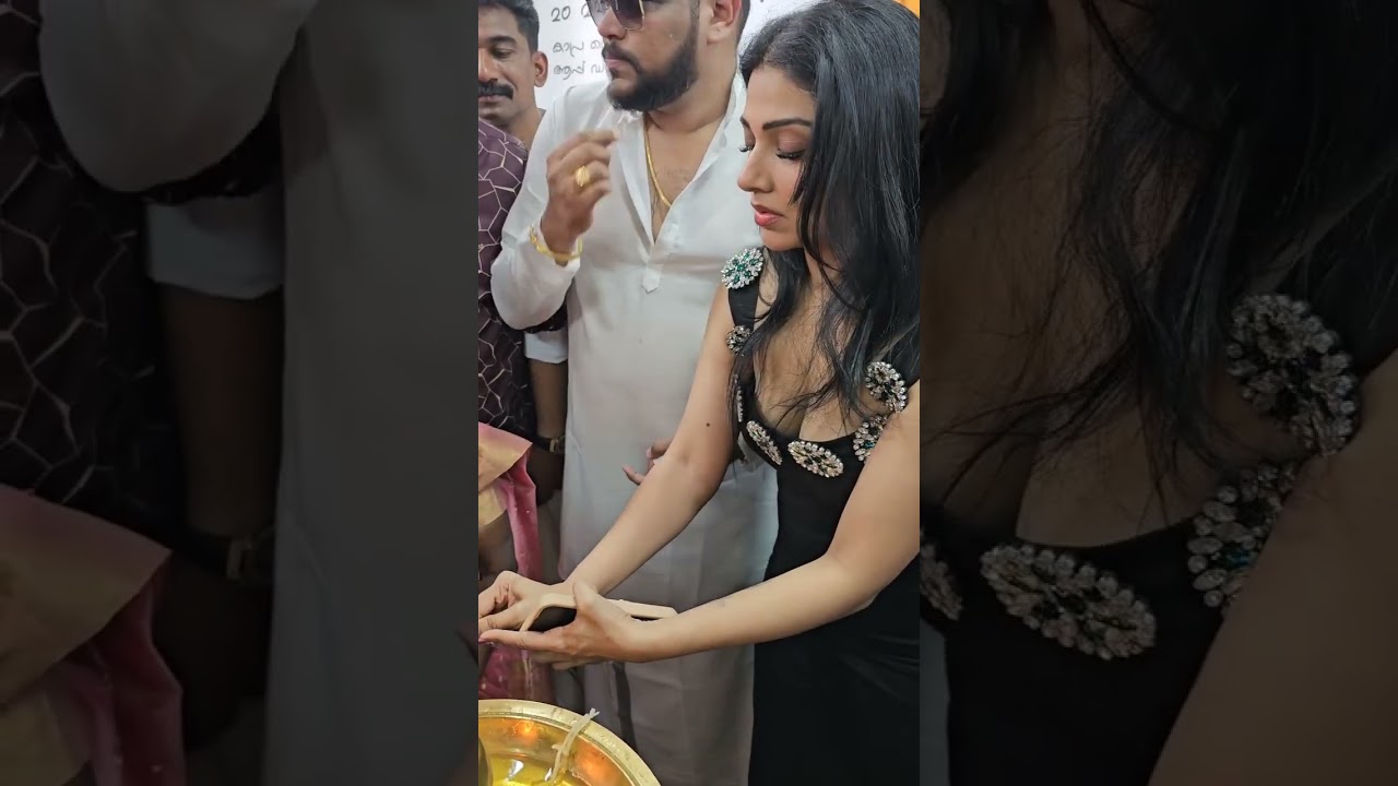 actress Avantika mohan
