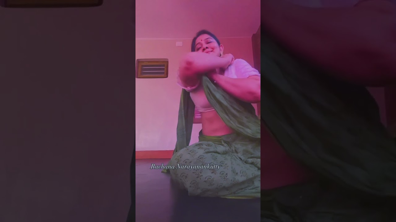 Actress Rachana Narayanankutty   #saree #expression
